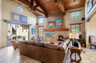 Photo #1: 6572725 Listing