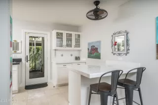 Photo #3: 6572735 Listing 