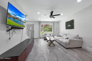 Photo #6: 6573002 Listing 