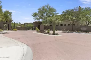 Photo #3: 6573535 Listing