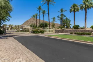 Photo #2: 6573606 Listing 