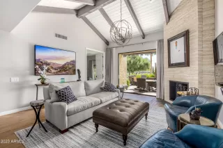 Photo #6: 6573606 Listing 