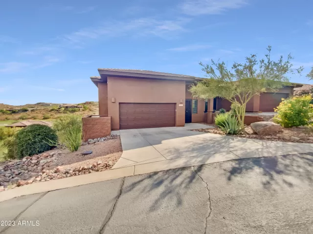 MLS: 6573611 Condo For Sale