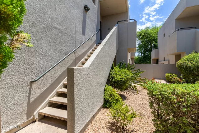 MLS: 6573837 Condo For Sale