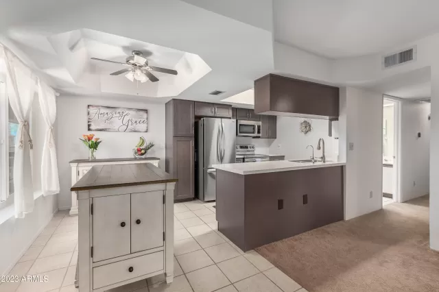 MLS: 6573850 Condo For Sale