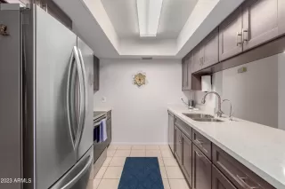 Photo #5: 6573850 Listing