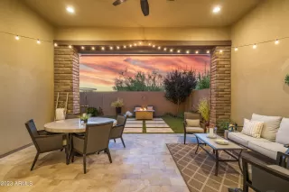 Photo #2: 6573875 Listing