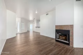 Photo #2: 6573941 Listing 