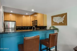 Photo #3: 6574008 Listing