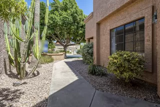 Photo #4: 6574220 Listing