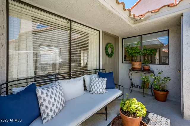 MLS: 6574321 Condo For Sale