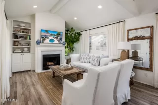 Photo #3: 6574321 Listing