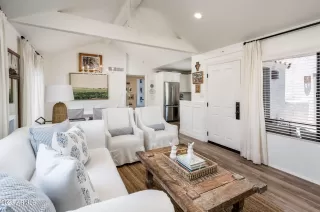 Photo #6: 6574321 Listing