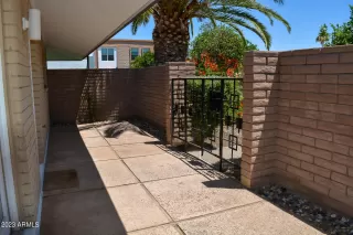 Photo #6: 6574480 Listing 