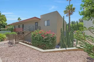 Photo #2: 6574510 Listing