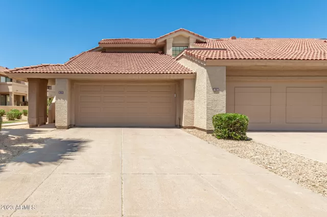 MLS: 6574543 Condo For Sale