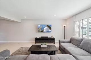 Photo #3: 6574636 Listing