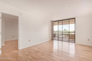 Photo #4: 6574670 Listing 