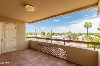 Photo #5: 6574670 Listing 