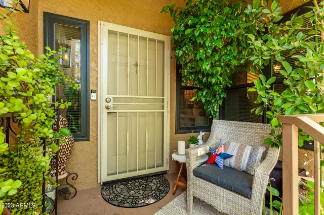 MLS: 6574716 Condo For Sale