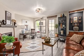 Photo #2: 6574716 Listing