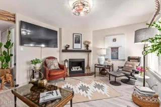 Photo #3: 6574716 Listing