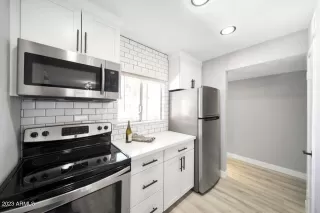 Photo #4: 6574824 Listing