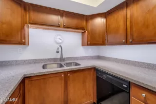 Photo #6: 6574834 Listing 