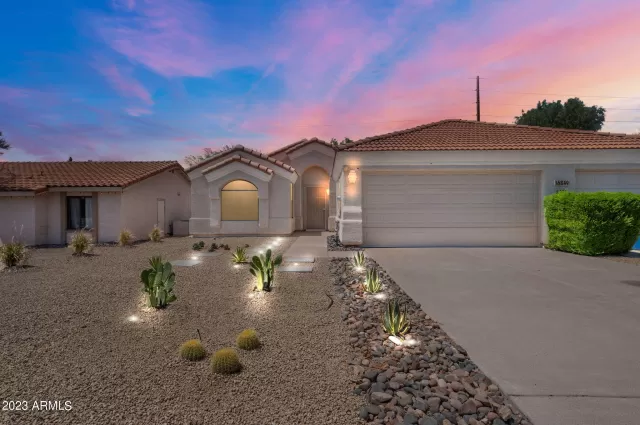 MLS: 6575272 Condo For Sale