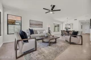 Photo #2: 6575272 Listing 