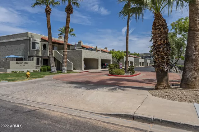 MLS: 6575515 Condo For Sale