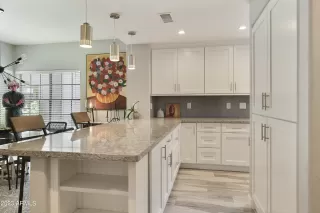 Photo #1: 6575842 Listing