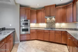 Photo #4: 6575865 Listing
