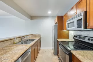 Photo #2: 6576503 Listing