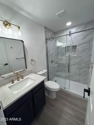 Photo #6: 6576650 Listing