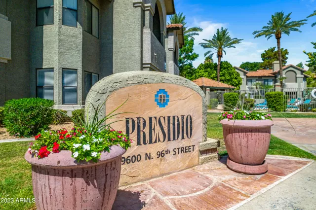 MLS: 6577368 Condo For Sale