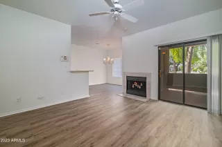 Photo #3: 6577368 Listing