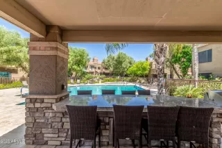 Photo #5: 6577491 Listing 
