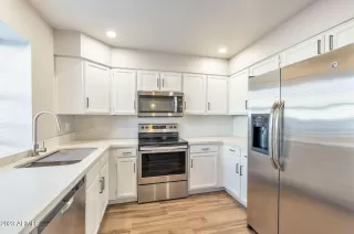 Photo #4: 6578136 Listing