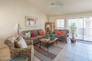 Photo #1: 6578144 Listing 