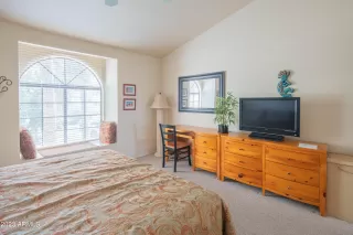 Photo #4: 6578144 Listing 