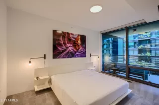 Photo #5: 6578384 Listing