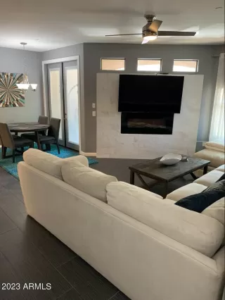 Photo #3: 6578892 Listing