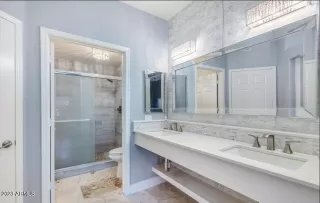 Photo #5: 6578892 Listing