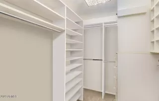 Photo #6: 6578892 Listing