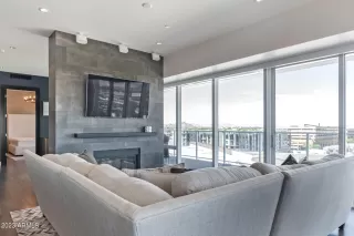 Photo #2: 6579287 Listing