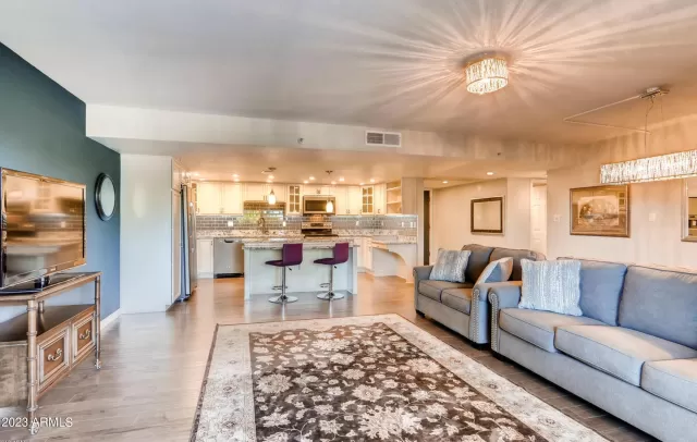 MLS: 6579523 Condo For Sale