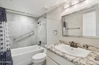 Photo #5: 6579523 Listing 