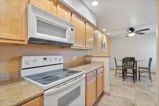 Photo #4: 6580415 Listing 