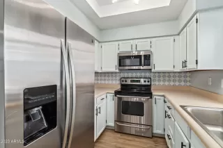 Photo #2: 6580444 Listing 